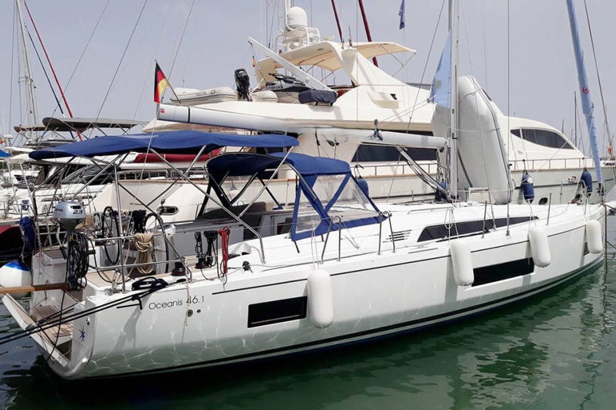 Cabin on Olympic, a Beneteau Oceanis 46.1 sailboat at Athens, Greece