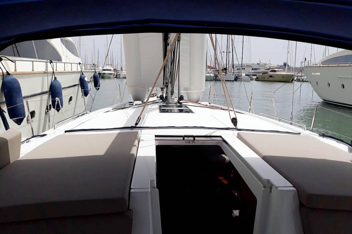 Head on Olympic, a Beneteau Oceanis 46.1 sailboat at Athens, Greece