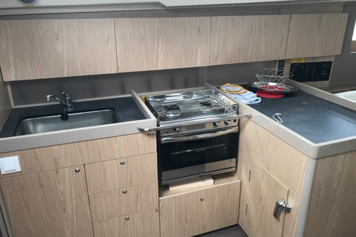 Galley of Perseus, a Beneteau Oceanis 41.1 sailboat at Tonnarella, Italy