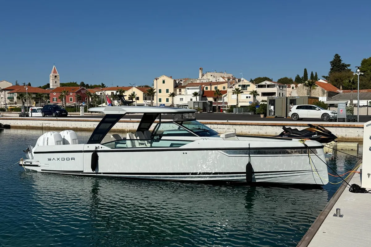 no_name, a Saxdor Yachts Saxdor 320 GTO motorboat at Općina Sukošan, Croatia