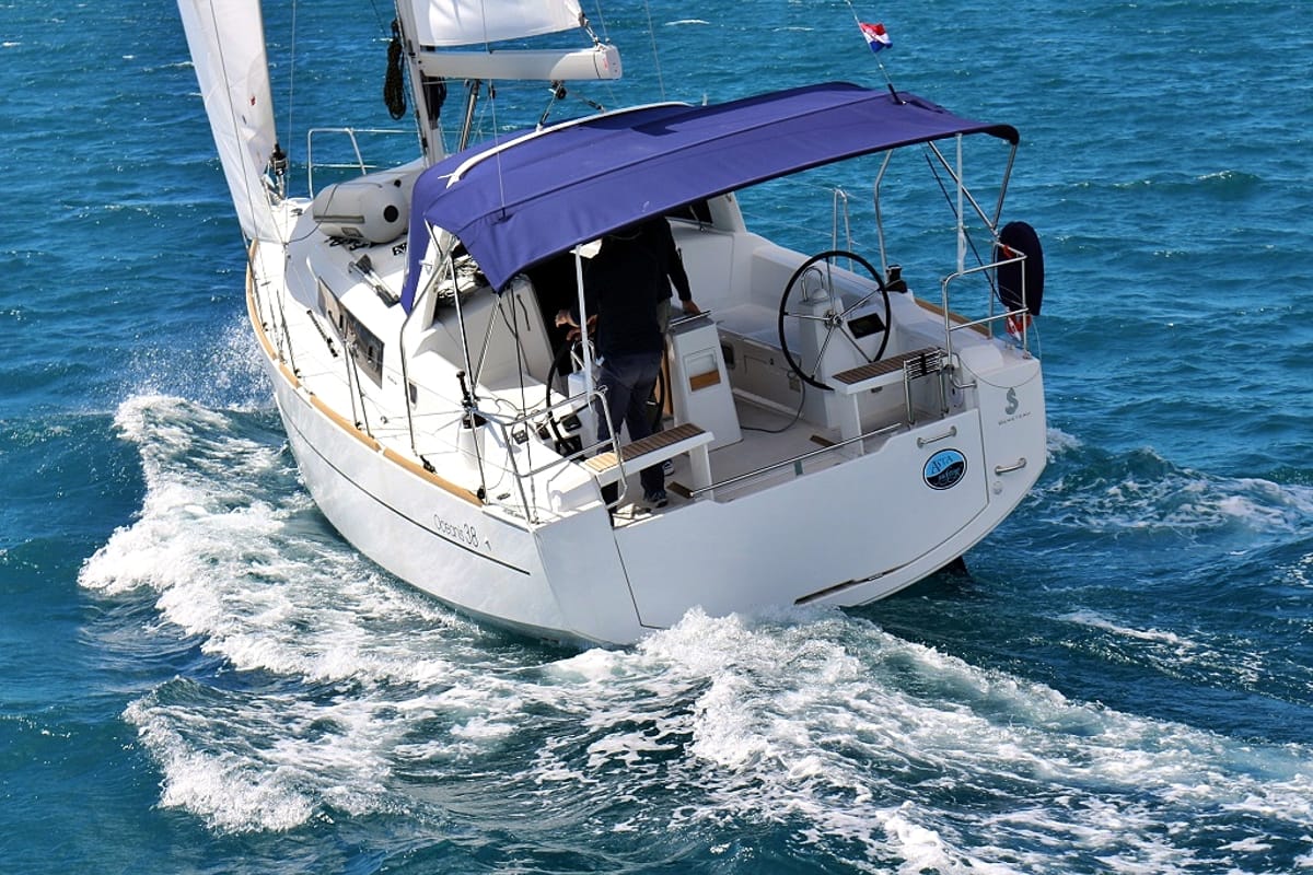 Elsa, a Beneteau Oceanis 38.1 sailboat at Općina Sukošan, Croatia