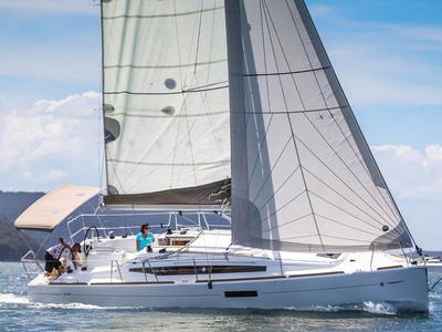 Salon of Mara, a Jeanneau Sun Odyssey 349 sailboat at Road Town, British Virgin Islands