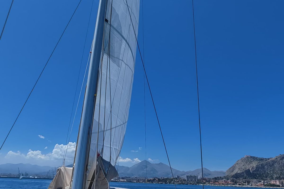 Alice in Wonderland, a Dufour 430 sailboat at Palermo, Italy