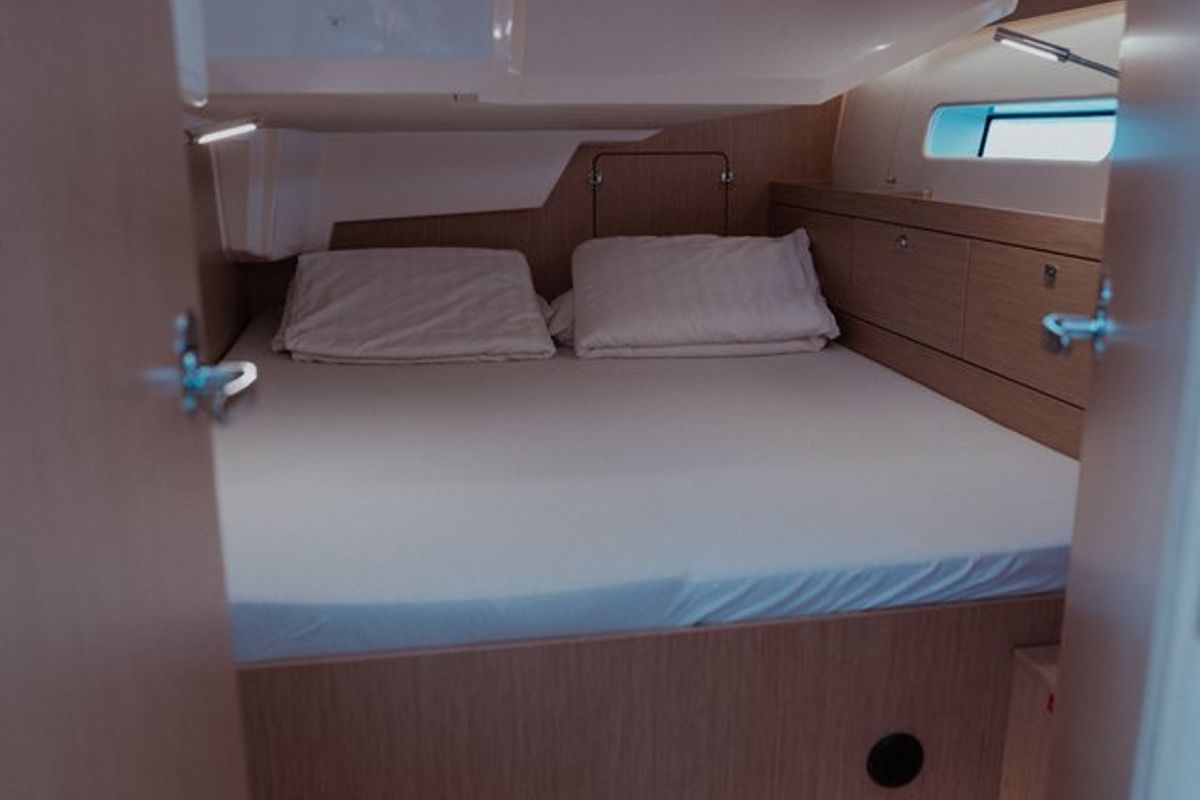 Cabin on Art N, a Bavaria C46 sailboat at Pirovac, Croatia