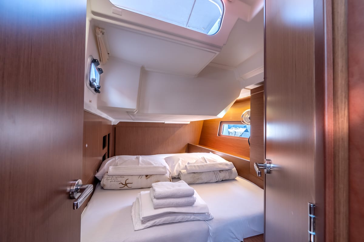 Amorino, a Beneteau Oceanis 46.1 sailboat at Split, Croatia