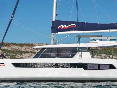 Moorings 4200/3 Exclusive Plus