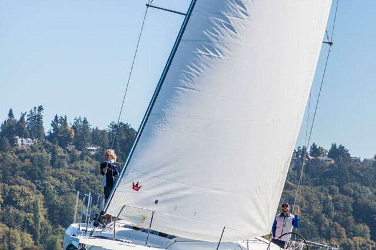Exterior view of Gojiberry, a Jeanneau Sun Odyssey 440 sailboat at Parikia, Greece