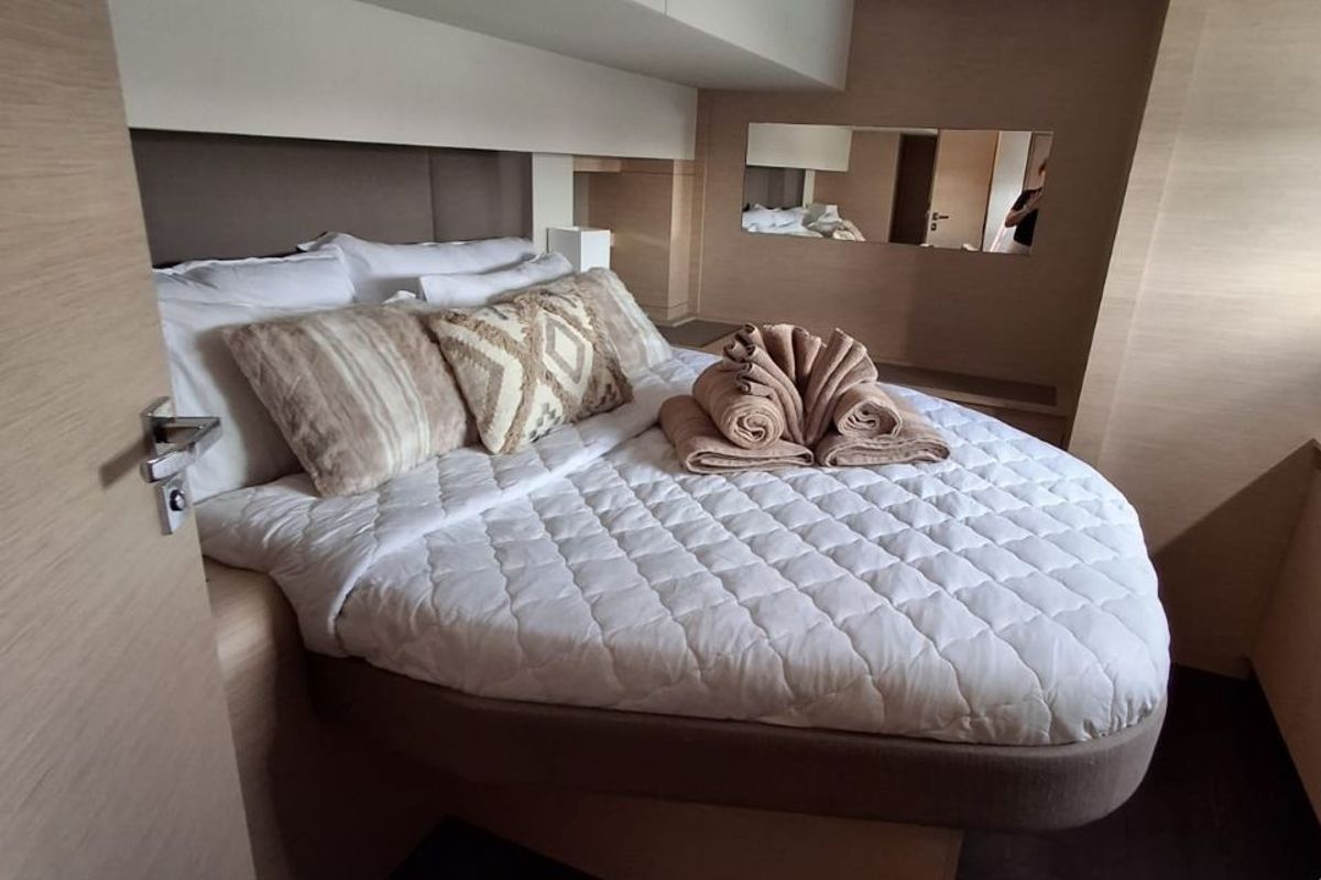 LA PERLE, a Fountaine Pajot Samana 59 catamaran at Road Town, British Virgin Islands