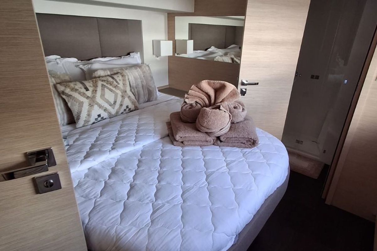LA PERLE, a Fountaine Pajot Samana 59 catamaran at Road Town, British Virgin Islands