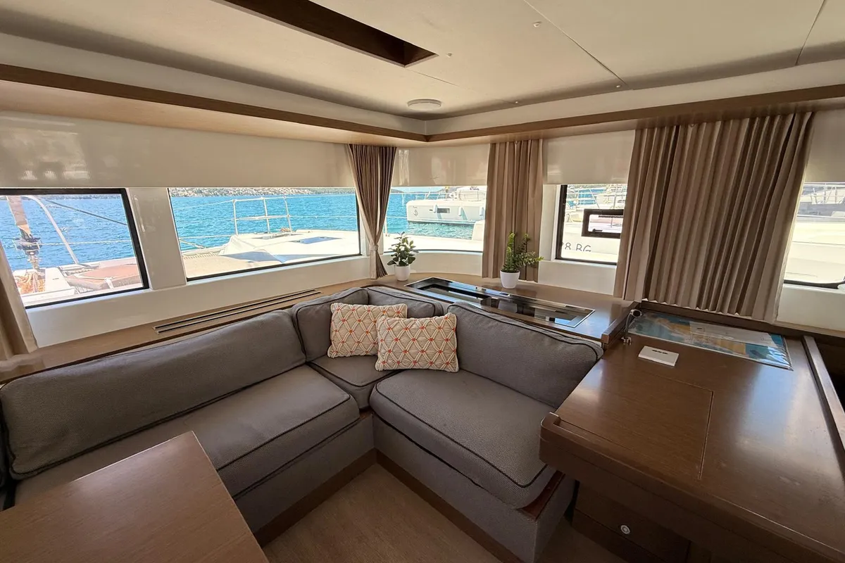 Merev, a Lagoon 50 catamaran at Seget Donji, Croatia