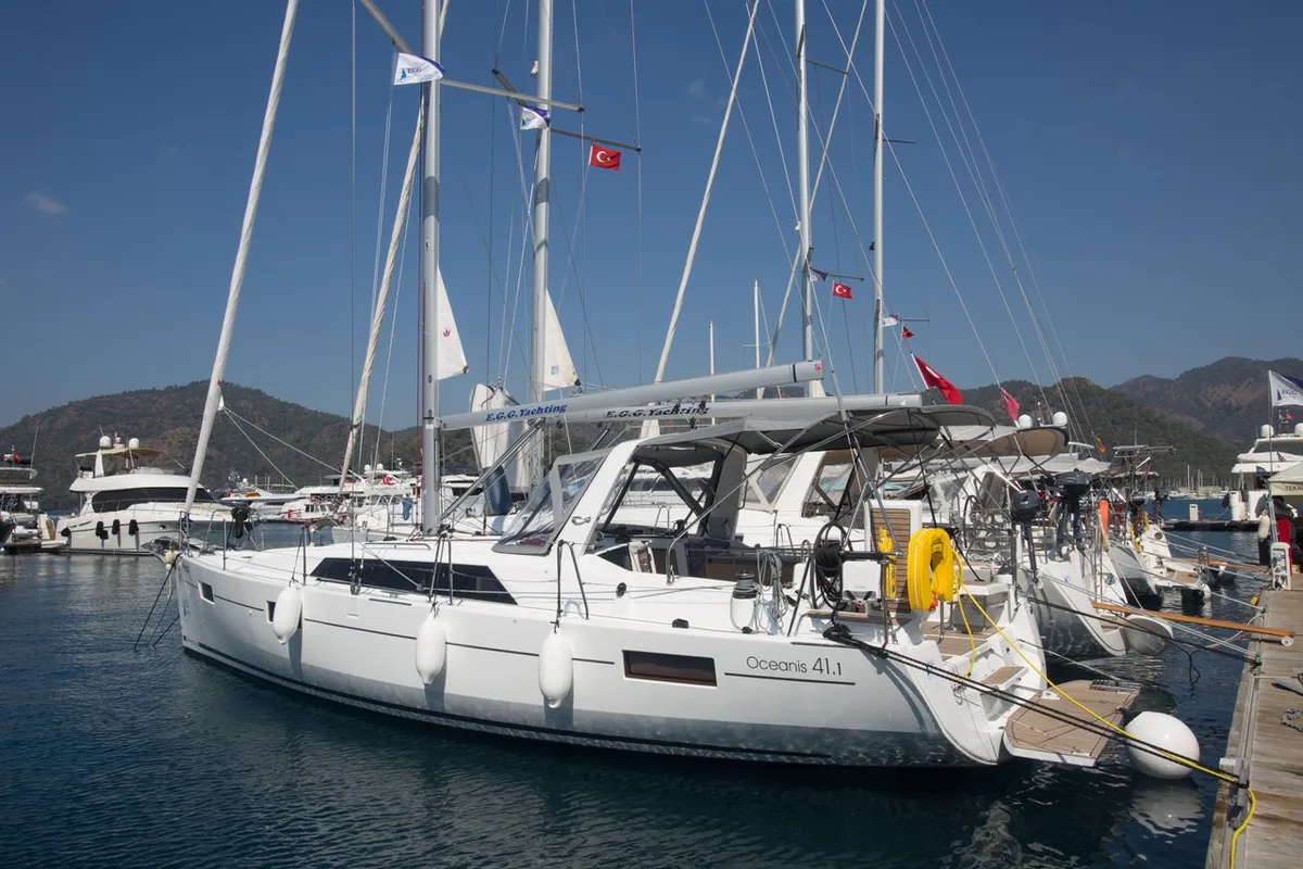 Exterior view of Friends, a Beneteau Oceanis 41.1 sailboat at Fethiye, Turkey