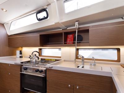 Galley of Nailah, a Beneteau Oceanis 46.1 sailboat at Kos, Greece