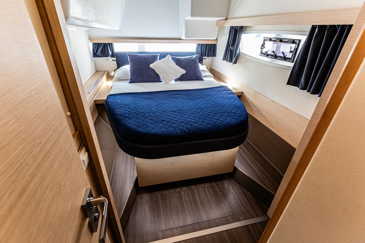 Cabin on Relax Planet, a Fountaine Pajot Lucia 40 catamaran at Tonnarella, Italy