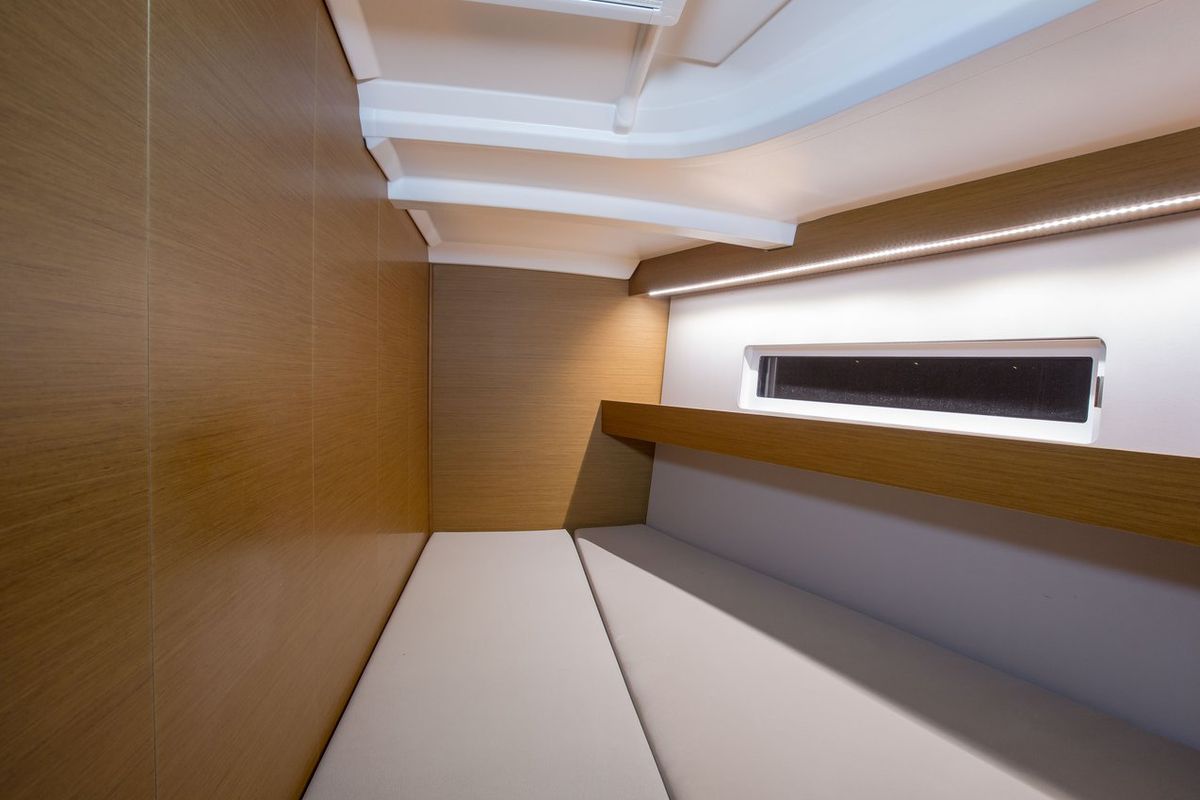 Cabin on Deep Water, a Jeanneau Sun Odyssey 440 sailboat at Athens, Greece
