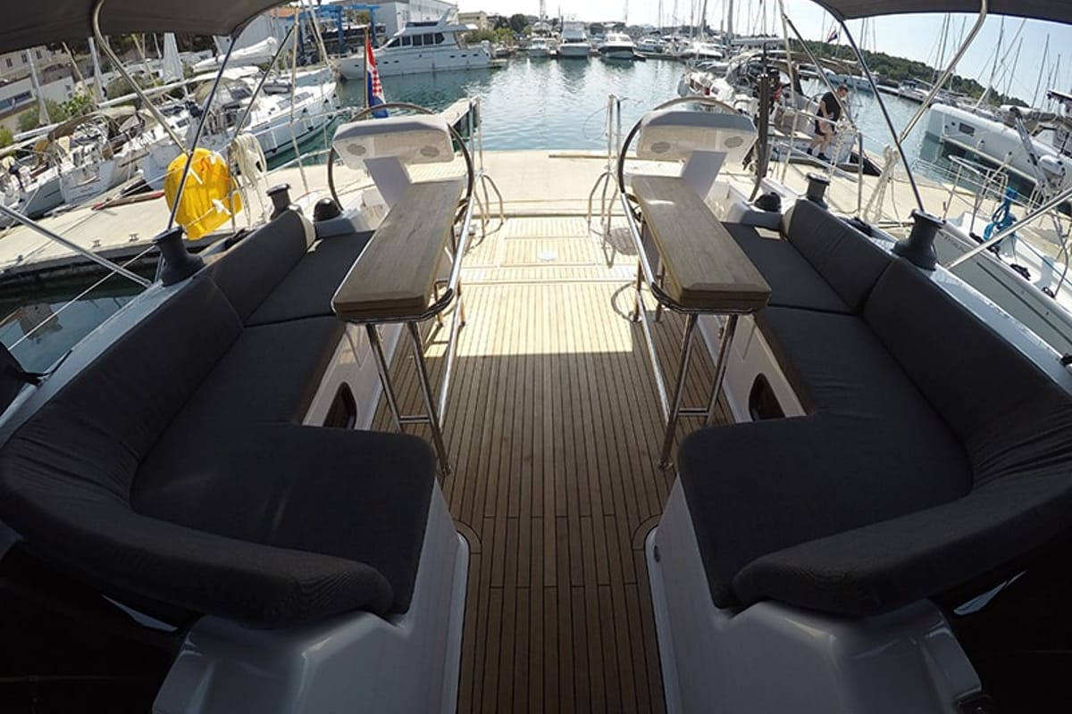 Alian, a Hanse Yachts Hanse 508 sailboat at Grad Šibenik, Croatia