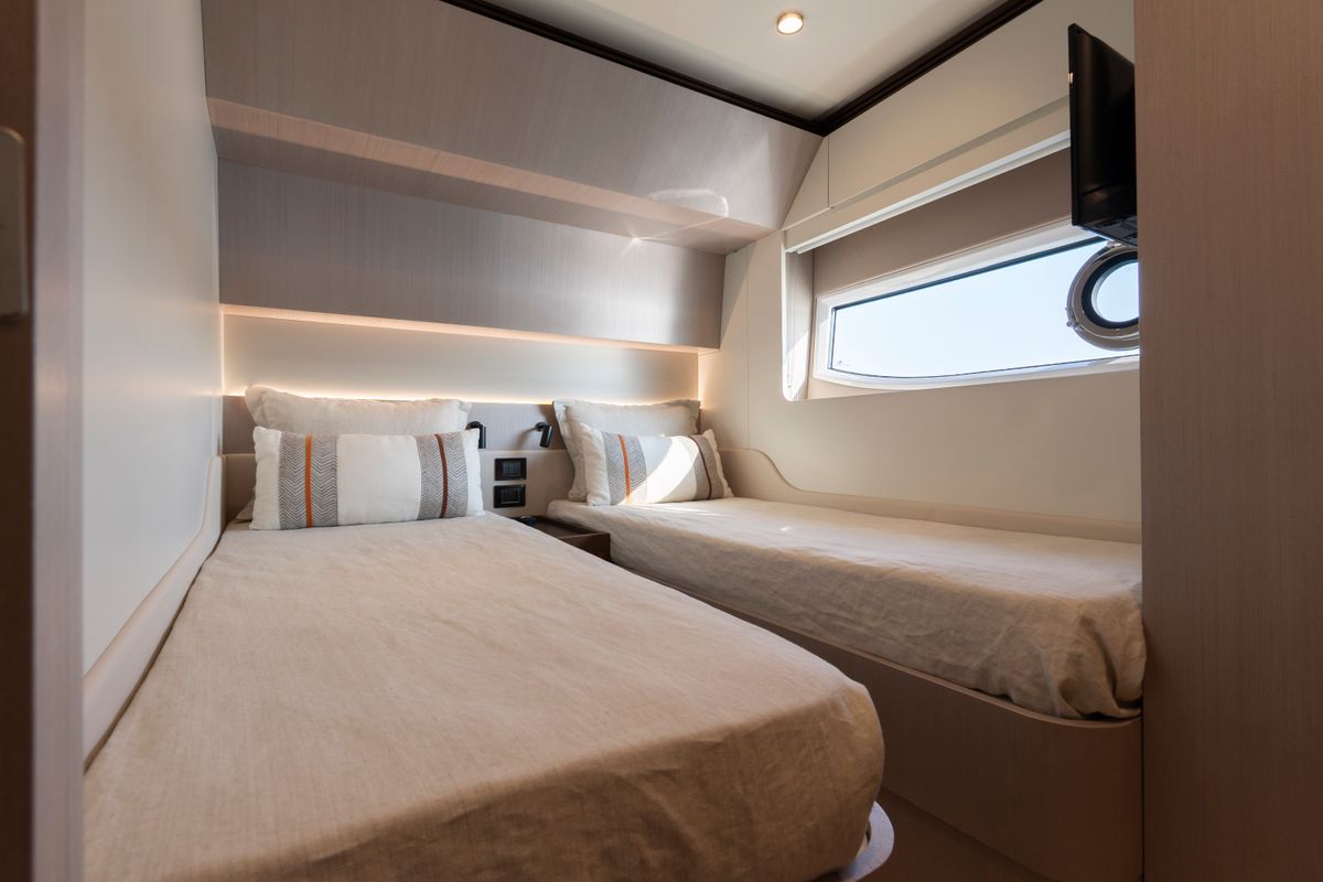 Cabin on Felicita, a Azimut S7 yacht at Grad Šibenik, Croatia