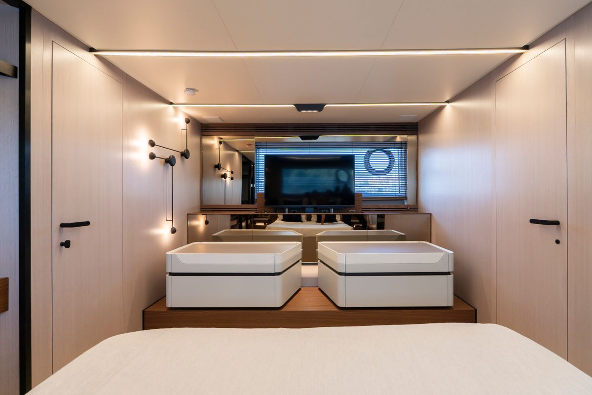 Cabin on Felicita, a Azimut S7 yacht at Grad Šibenik, Croatia