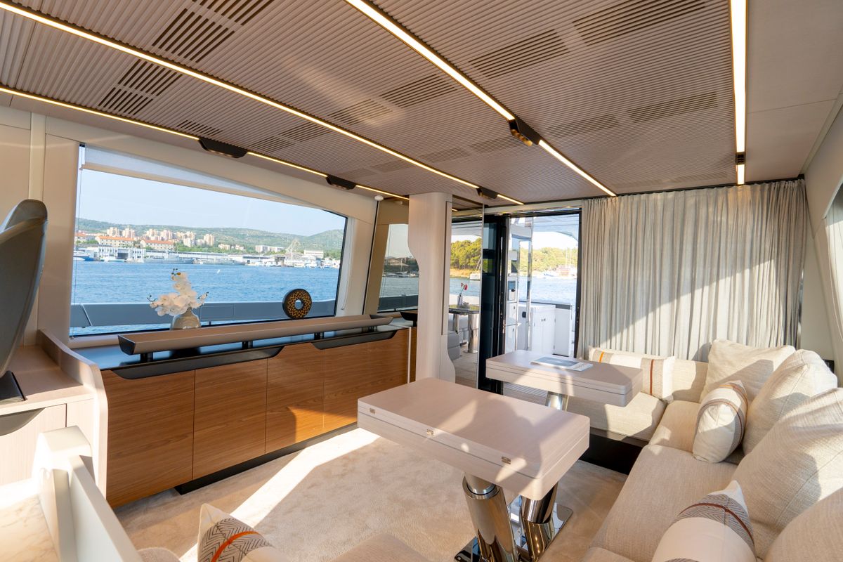 Salon of Felicita, a Azimut S7 yacht at Grad Šibenik, Croatia