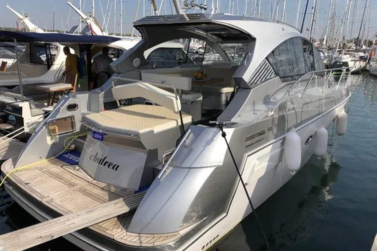Exterior view of Andrea, a Grginić jahte Mirakul 40 yacht at Grad Biograd na Moru, Croatia