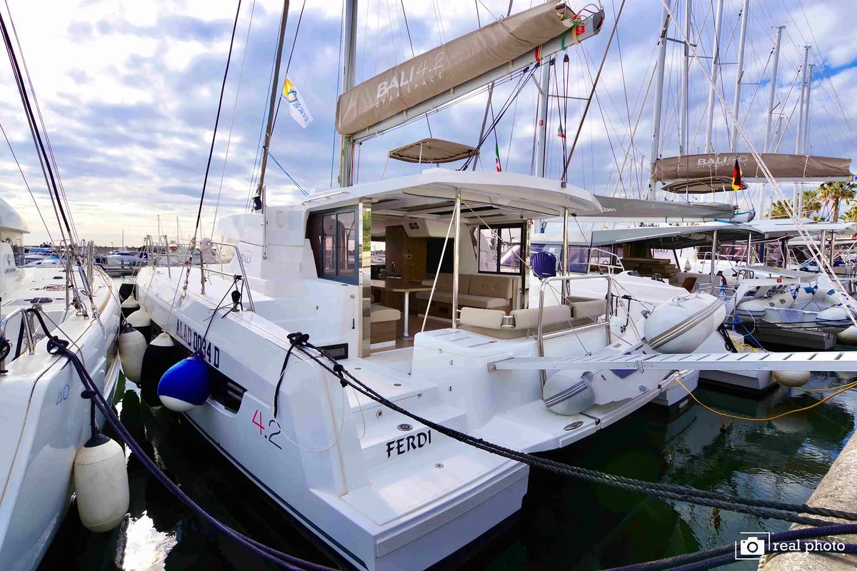 Exterior view of Ferdi, a Bali 4.2 catamaran at Castellammare di Stabia, Italy
