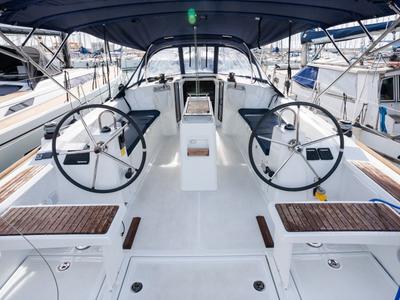 Cockpit of Meli - Comfort line, a Beneteau Oceanis 38.1 sailboat at Rosignano Solvay, Italy