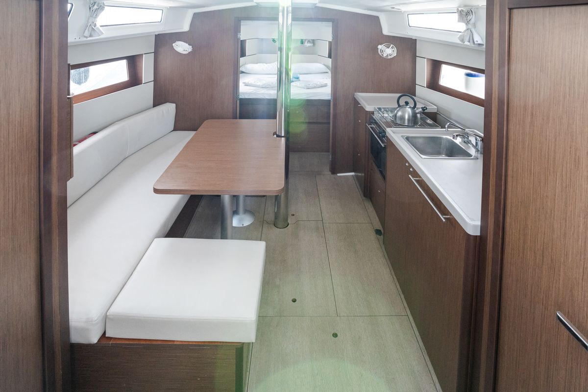 Salon of Meli - Comfort line, a Beneteau Oceanis 38.1 sailboat at Rosignano Solvay, Italy