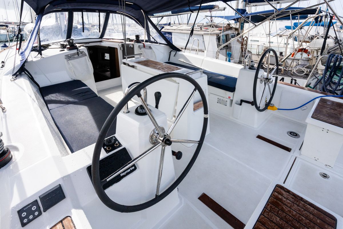 Cockpit of Meli - Comfort line, a Beneteau Oceanis 38.1 sailboat at Rosignano Solvay, Italy