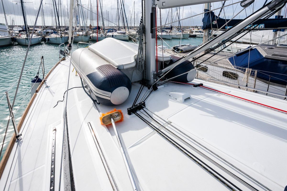 Deck of Meli - Comfort line, a Beneteau Oceanis 38.1 sailboat at Rosignano Solvay, Italy
