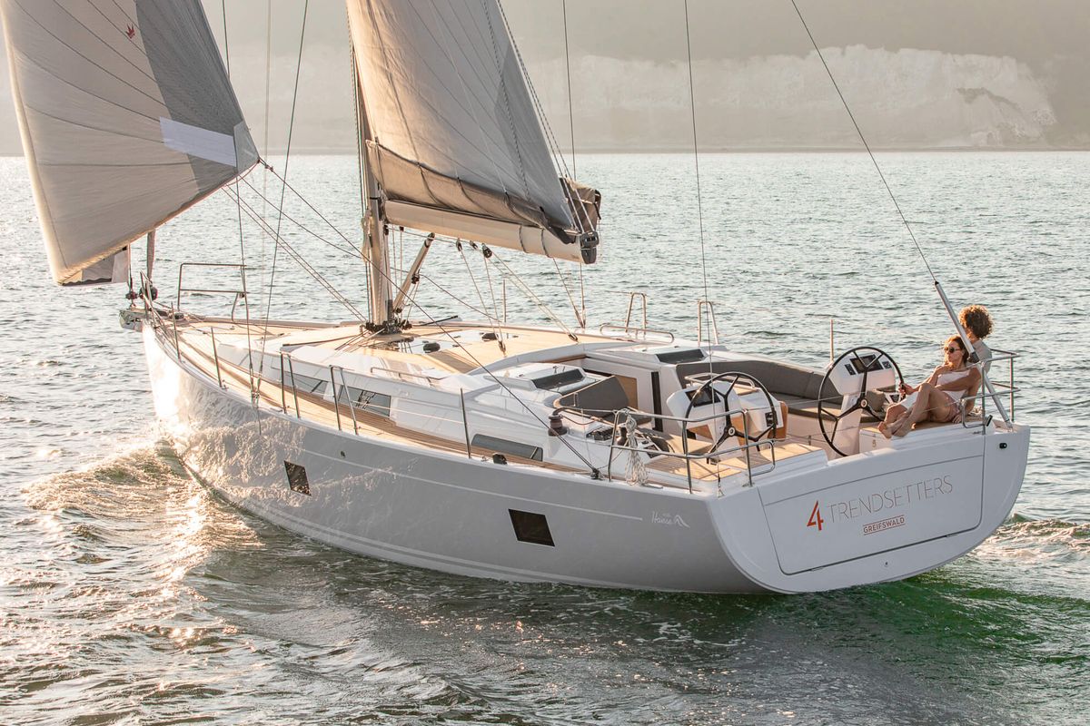 Exterior view of Hydra, a Hanse Yachts Hanse 458 sailboat at Port Navalo, France