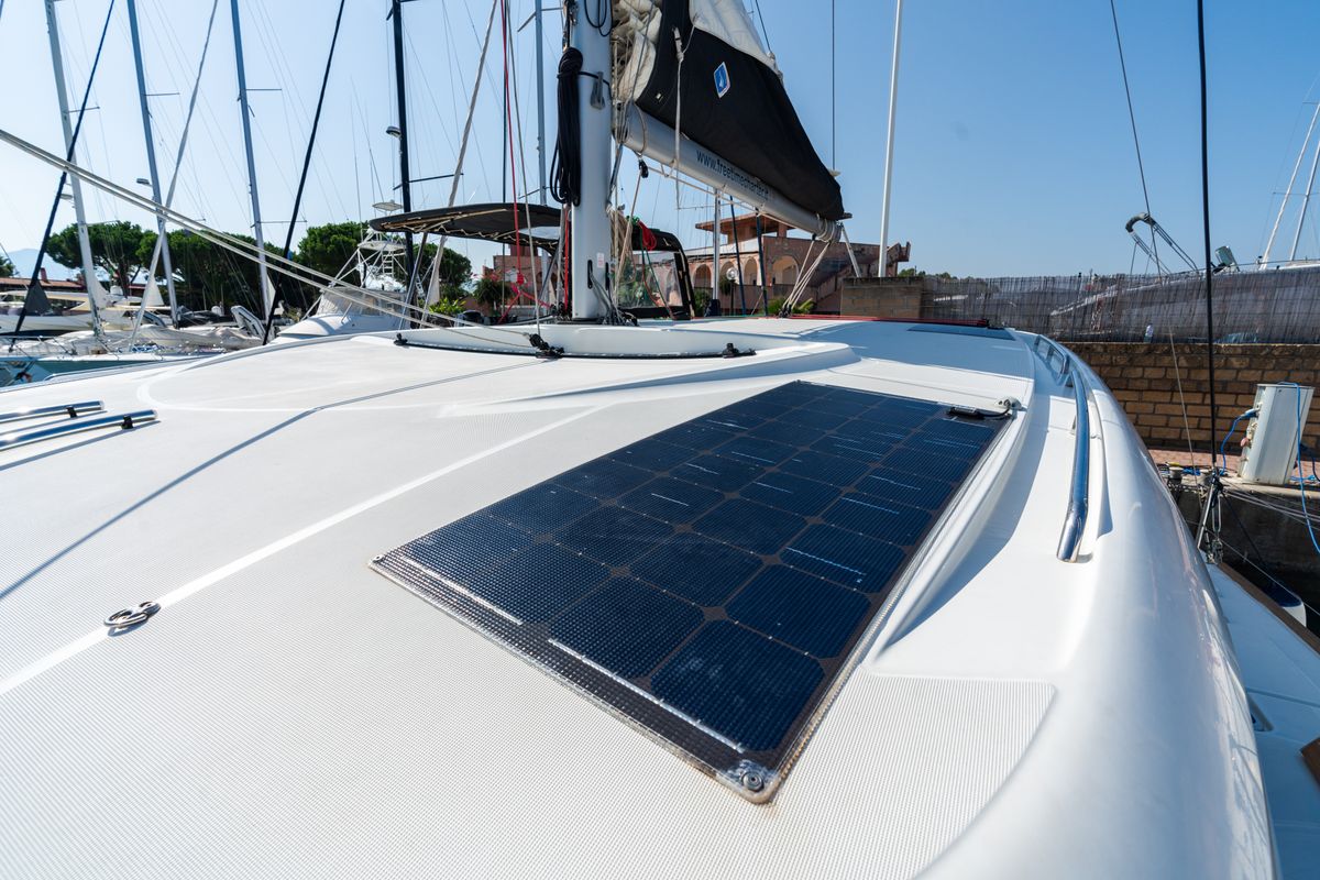 Deck of Nereo - Standard line, a Lagoon 40 catamaran at Tonnarella, Italy