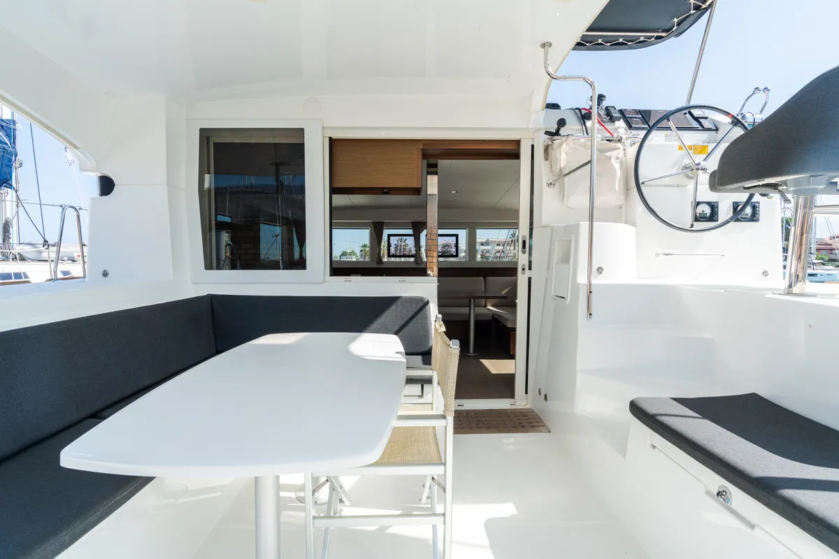 Deck of Nereo - Standard line, a Lagoon 40 catamaran at Tonnarella, Italy