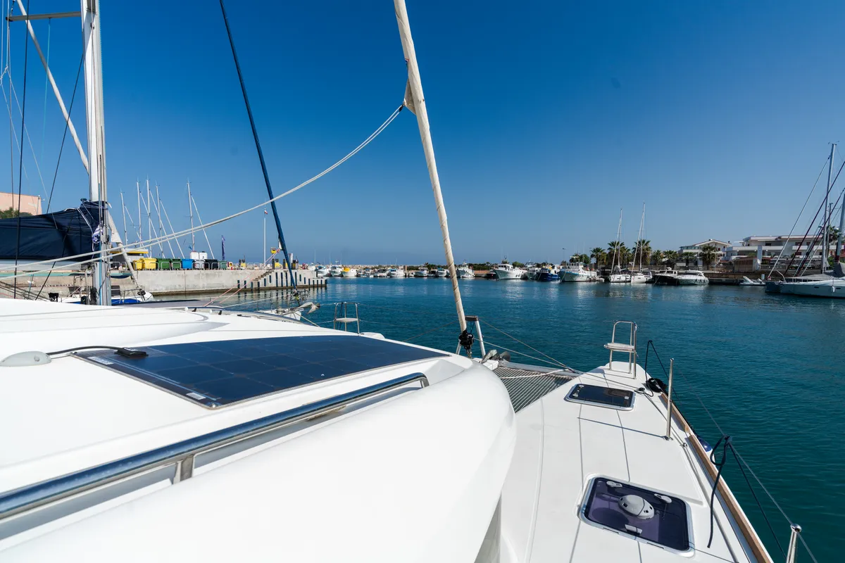 Deck of Nereo - Standard line, a Lagoon 40 catamaran at Tonnarella, Italy