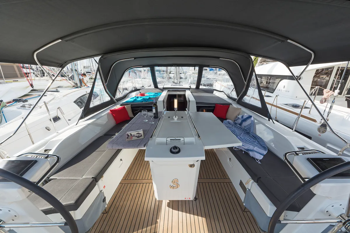 Deck of Yria, a Beneteau Oceanis 51.1 sailboat at Athens, Greece