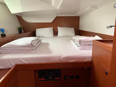 Cabin on Alisa, a Beneteau Oceanis 48 sailboat at Athens, Greece