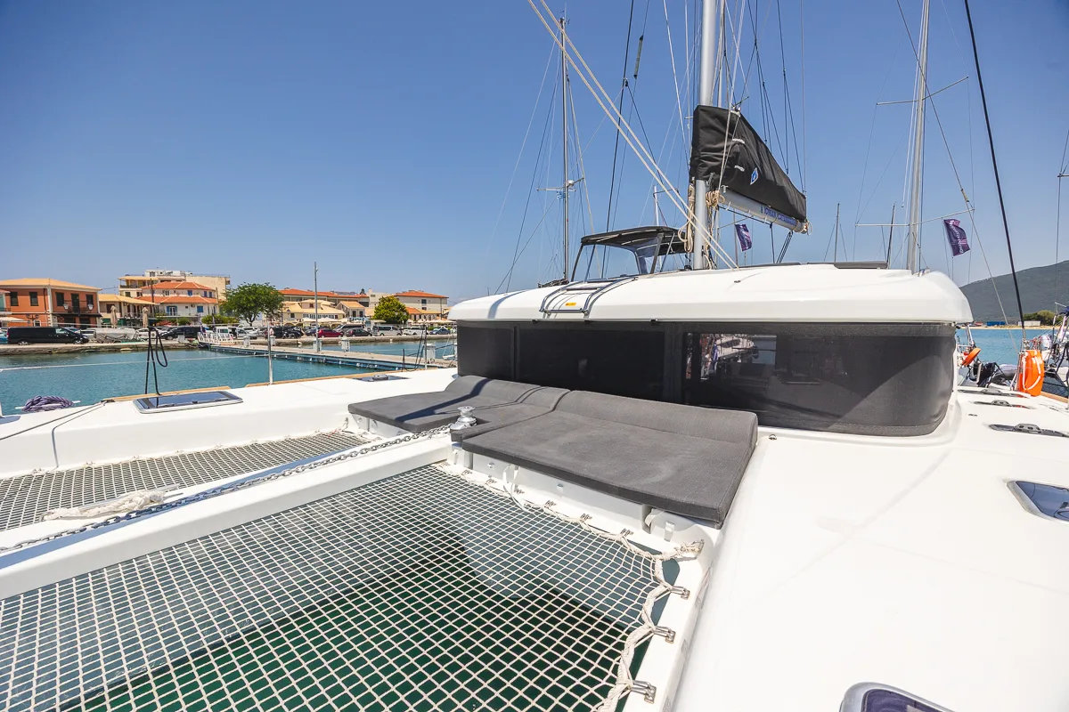 Deva, a Lagoon 40 catamaran at Kontokali, Greece