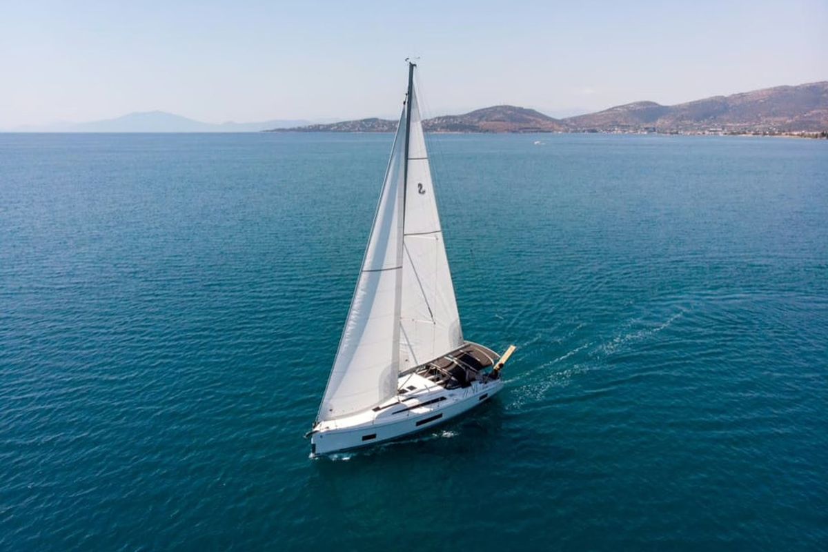 Layla, a Beneteau Oceanis 46.1 sailboat at Volos Municipality, Greece