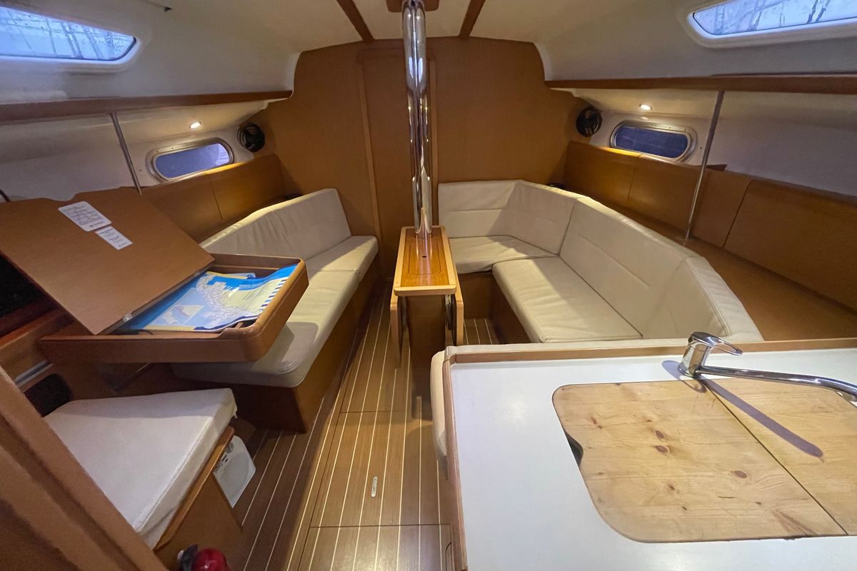 Salon of Agatha, a Jeanneau Sun Odyssey 36i sailboat at Zadar, Croatia