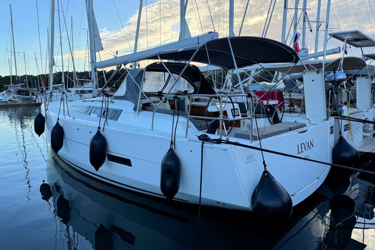 Exterior view of Levan, a Dufour 430 GL sailboat at Grad Pula, Croatia