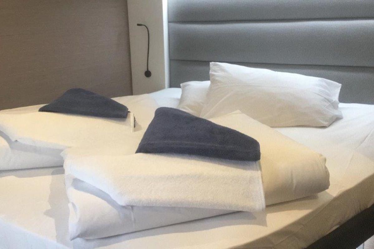 Cabin on Desafinado, a Fountaine Pajot Saona 47 Quintet catamaran at Seget Donji, Croatia