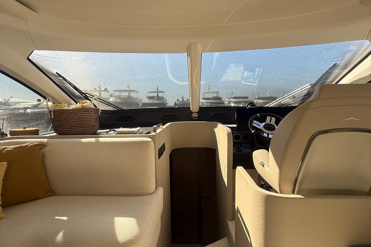 White, a Azimut 53 Fly yacht at Podstrana - Miljevac, Croatia