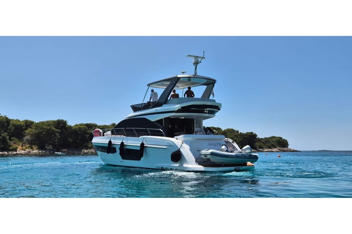 White, a Azimut 53 Fly yacht at Podstrana - Miljevac, Croatia