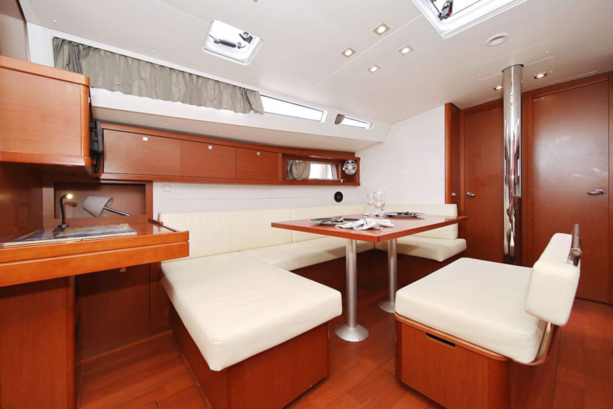 Salon of San Clemente, a Beneteau Oceanis 48 sailboat at Općina Sukošan, Croatia