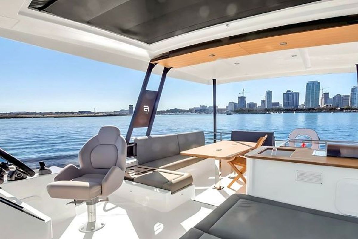 Deck of Red Lyon, a Fountaine Pajot MY5 catamaran at Central Abaco, Bahamas