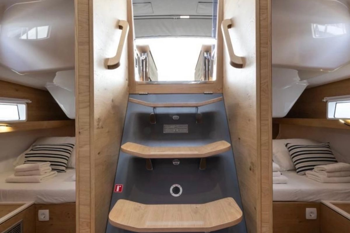 Cabin on UNITY, a Elan Impression 43 sailboat at Municipality of Kalamata, Greece