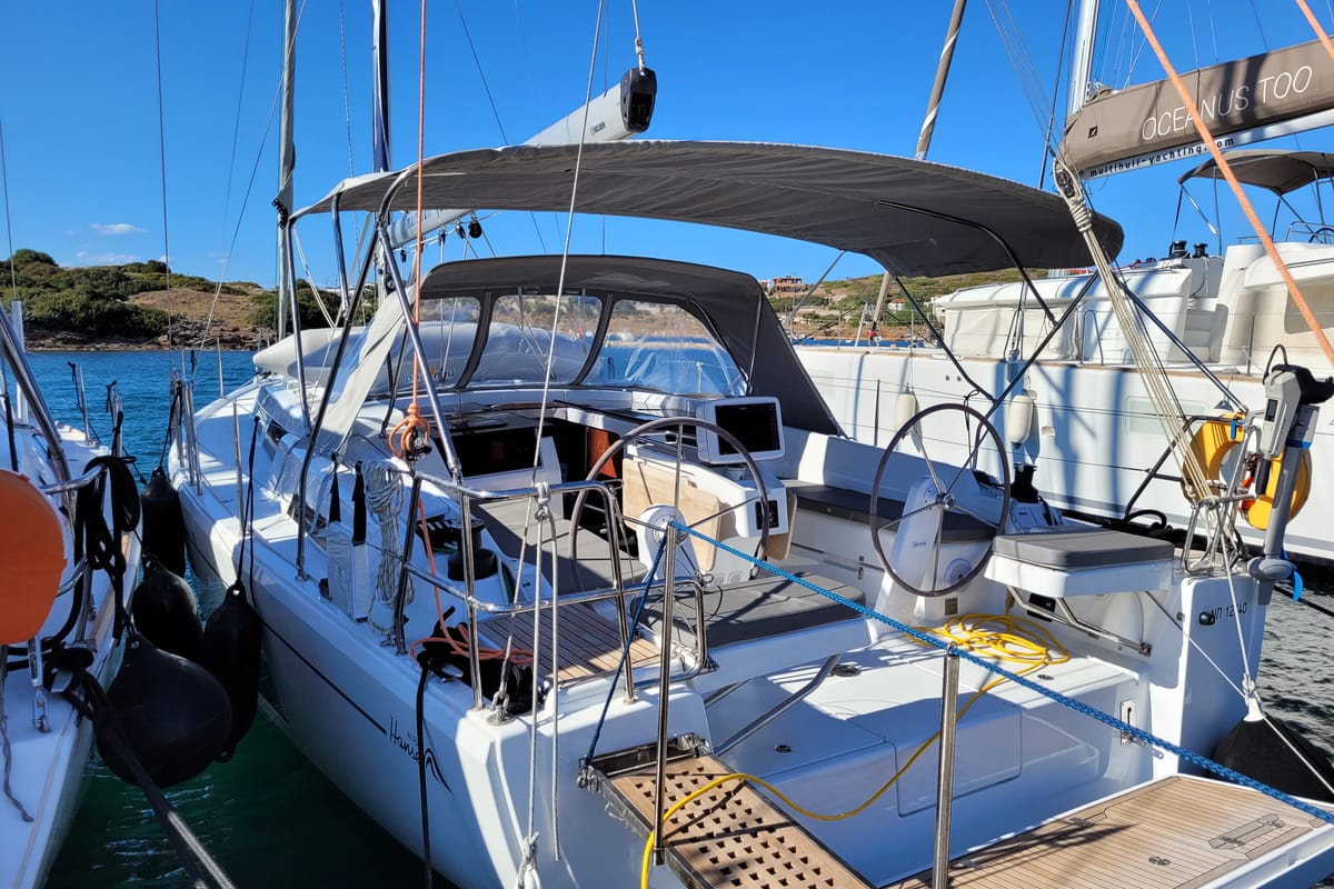 heNA, a Hanse Yachts Hanse 418 sailboat at Lavreotiki Municipal Unit, Greece