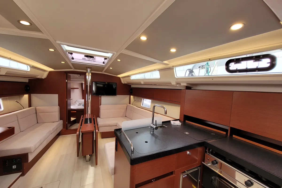 heNA, a Hanse Yachts Hanse 418 sailboat at Lavreotiki Municipal Unit, Greece