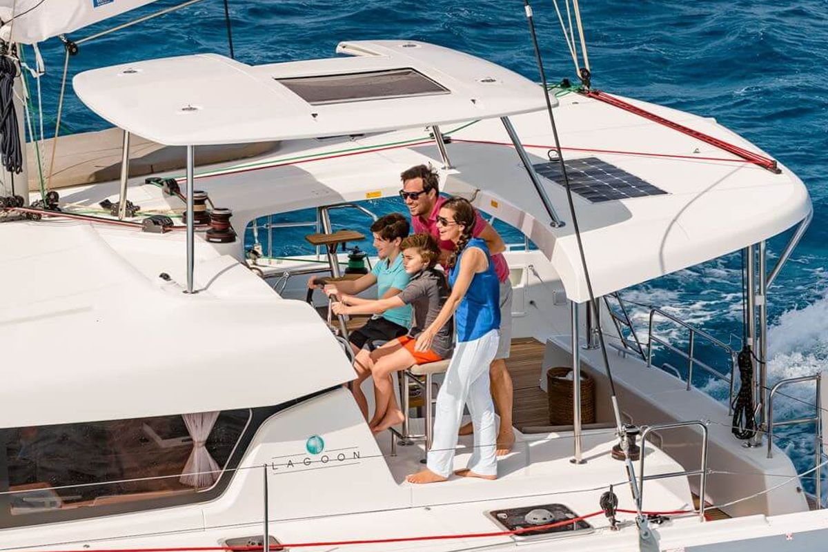 Deck of HeyBlue, a Lagoon 42 catamaran at Parikia, Greece