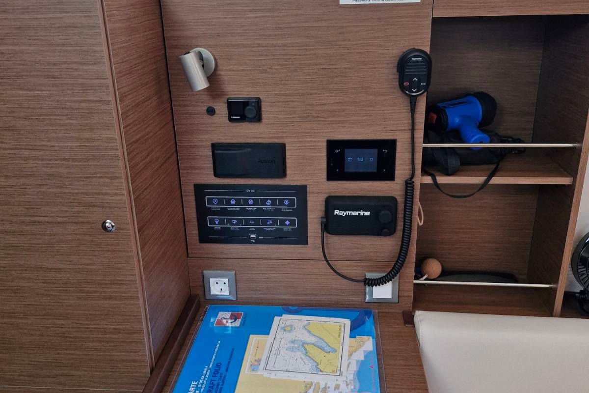 Agios, a Beneteau Oceanis 37.1 sailboat at Grad Pula, Croatia