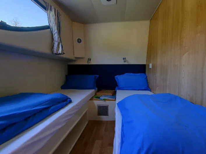 Cabin on Magnifique, a Cygnet Magnifique motorboat at Portiragnes, France