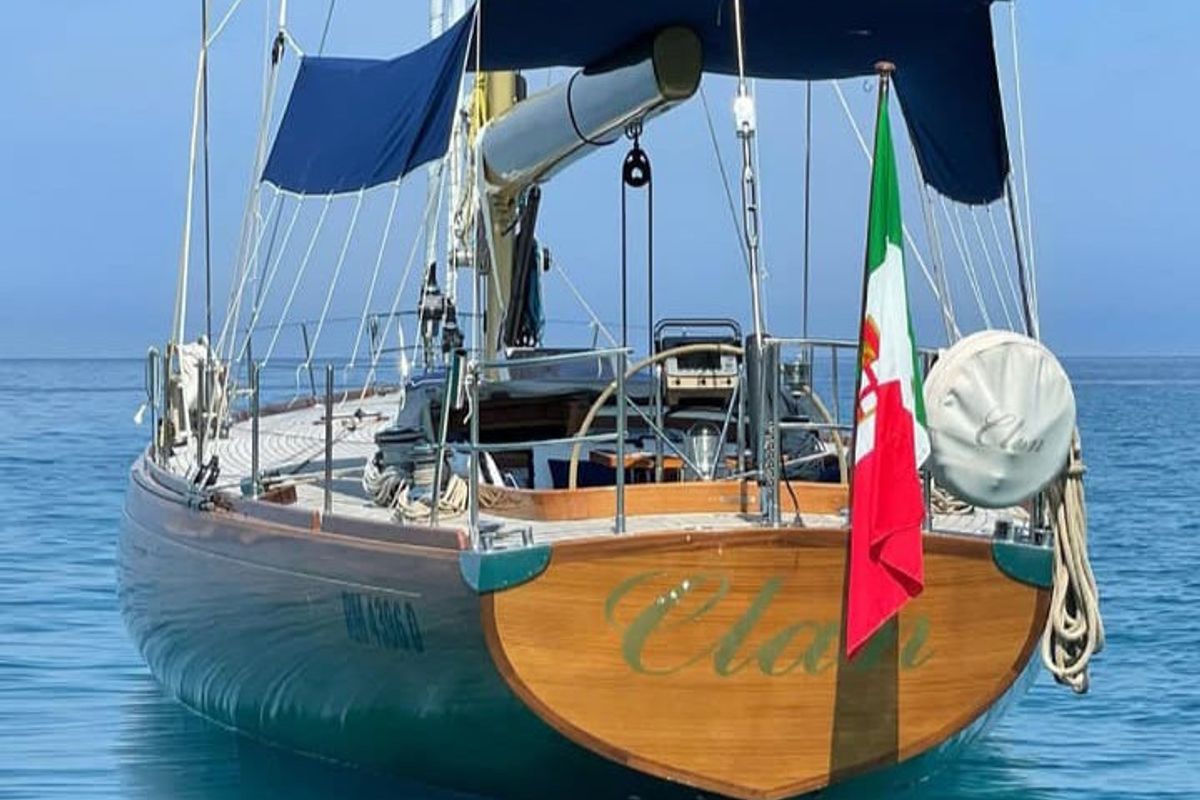Exterior view of Clan II, a Gulet Carlini Sciarelli 62.5 sailboat at Syracuse, Italy
